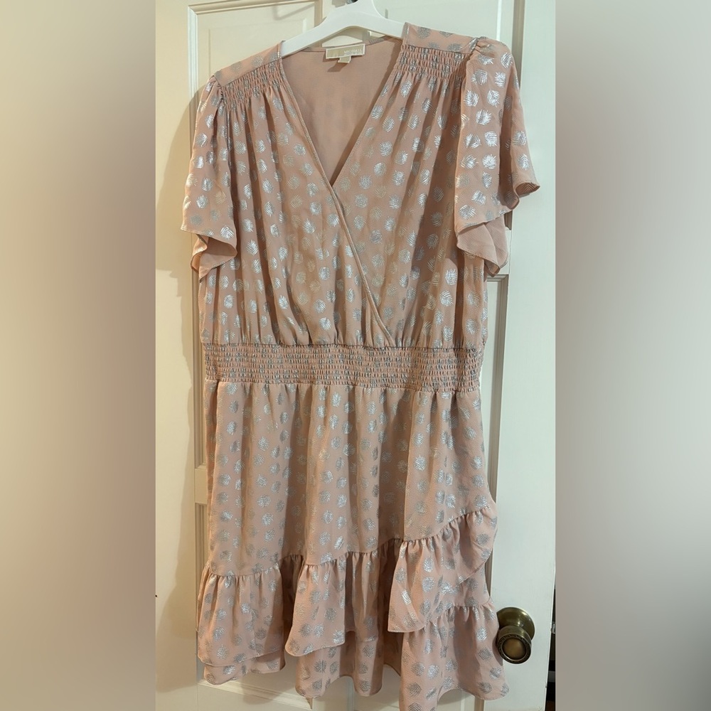 MICHAEL Michael Kors Womenโs Plus Julia Foil-Print Smocked Waist Dress Sz 3X